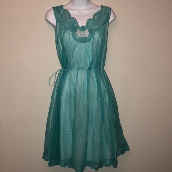 Vintage Peignoir Dress - Picture 1 of 4